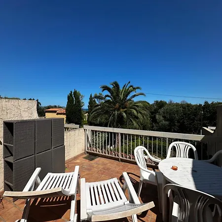 Beachfront In Fréjus